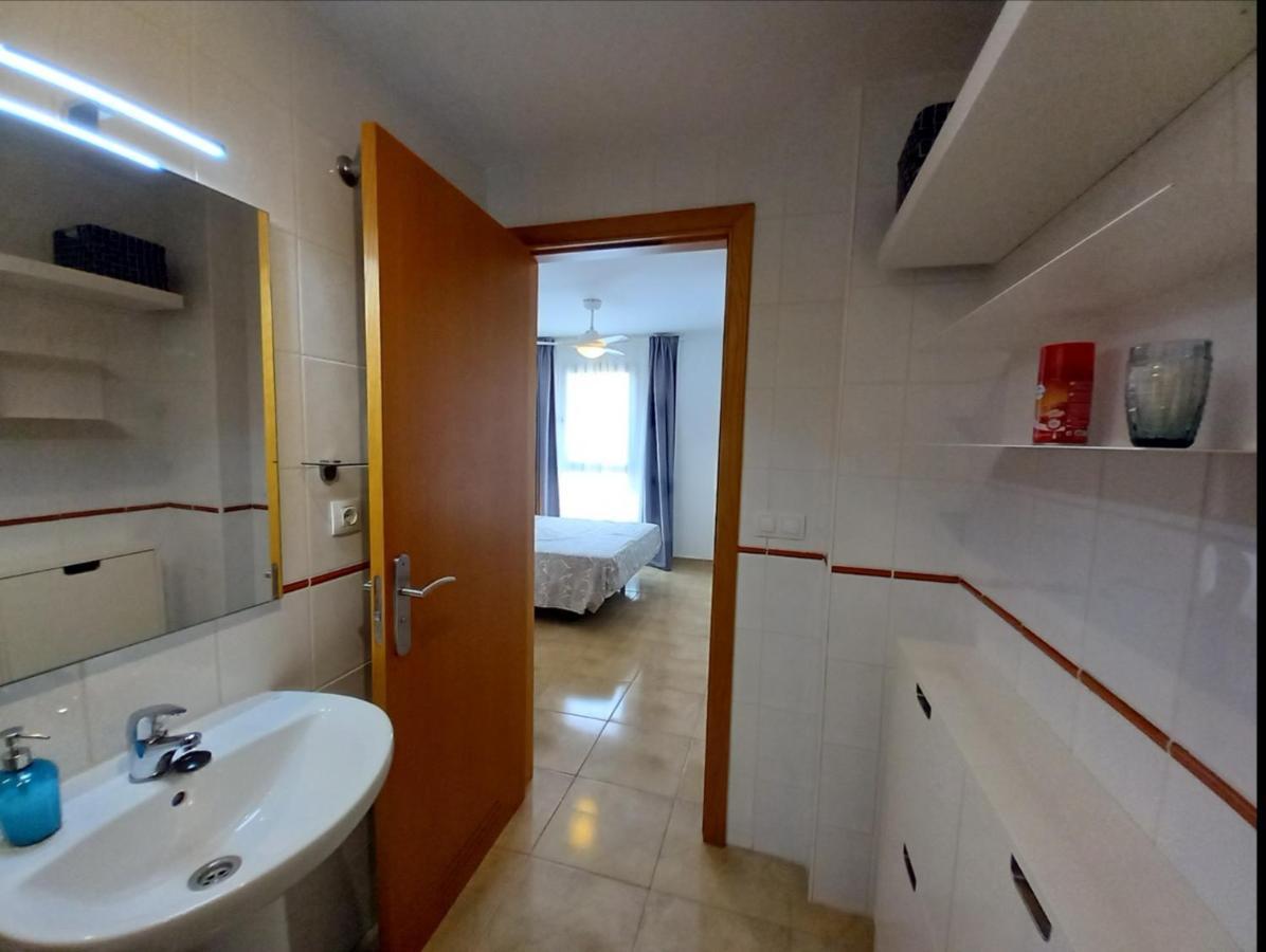 Modern House With 2 Bedrooms Near The Beach Castillo del Romeral Esterno foto