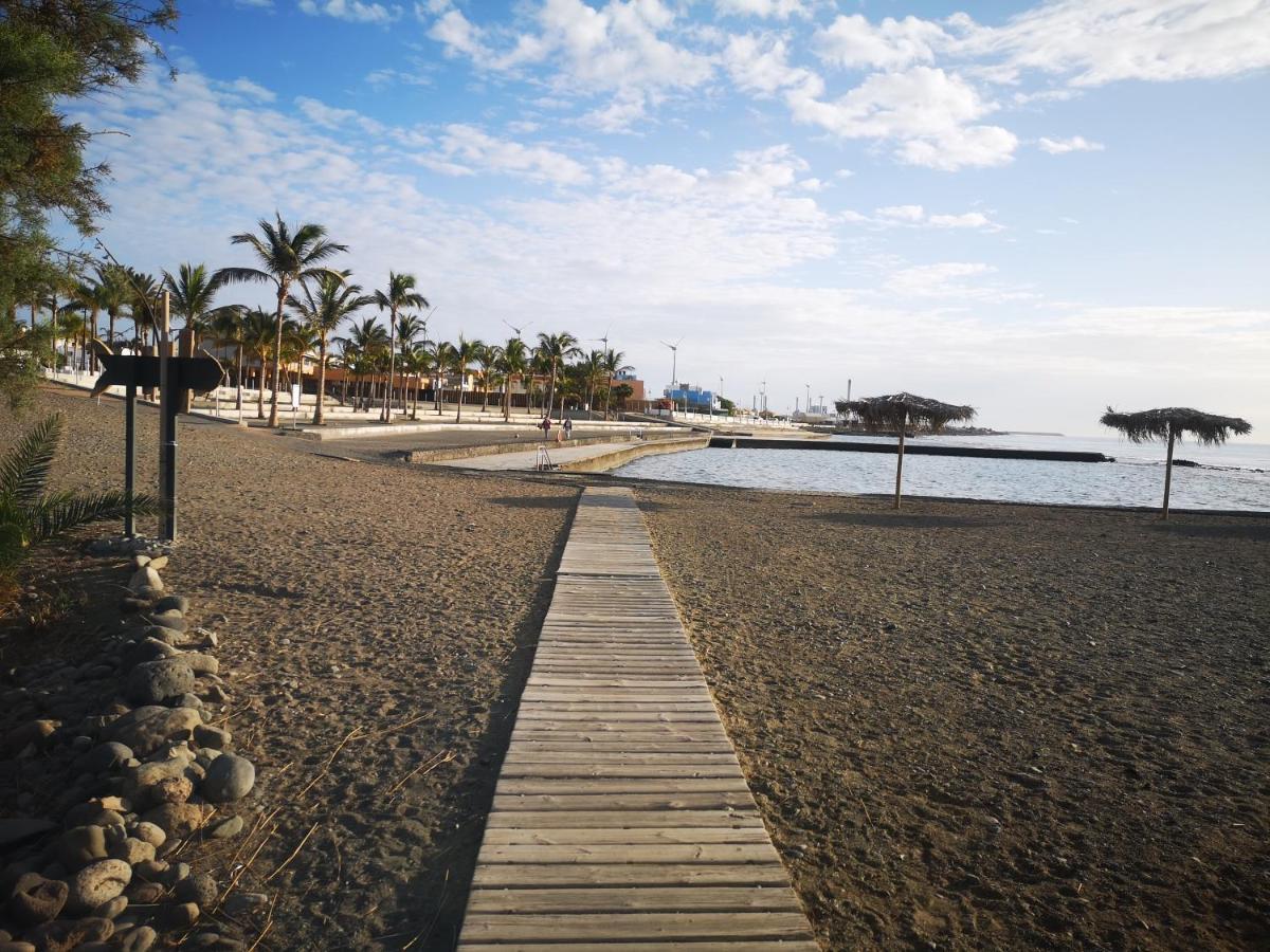 Modern House With 2 Bedrooms Near The Beach Castillo del Romeral Esterno foto